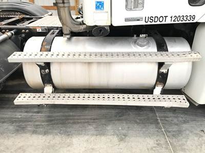 Freightliner Columbia 120 Fuel Tank Strap / Bracket