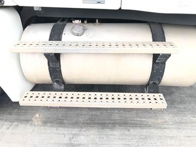 Freightliner Columbia 120 Fuel Tank Strap / Bracket