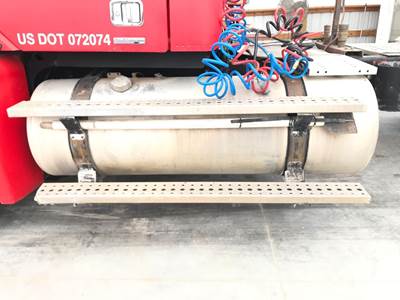 Freightliner Columbia 120 Fuel Tank Strap / Bracket