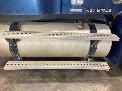 Freightliner Columbia 120 Fuel Tank Strap / Bracket