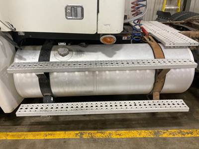 Freightliner Columbia 120 Fuel Tank Strap / Bracket