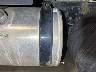 Freightliner Coronado 122 SD Fuel Tank Strap / Bracket for a Freightliner 122SD