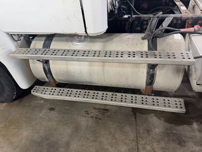 Freightliner FL112 Fuel Tank Strap / Bracket