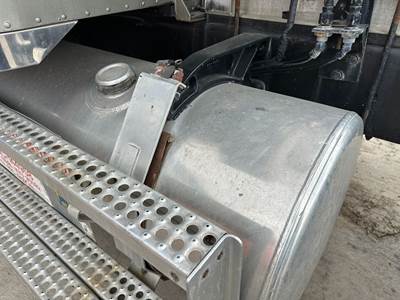 Freightliner FLC120 Fuel Tank Strap / Bracket