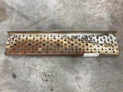 Freightliner M2 106 Fuel Tank Strap / Bracket