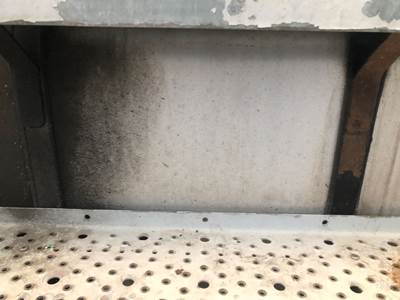 Freightliner M2 106 Fuel Tank Strap / Bracket