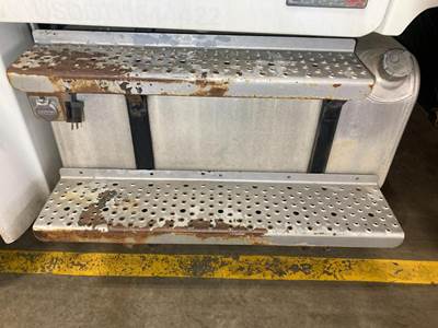 Freightliner M2 106 Fuel Tank Strap / Bracket