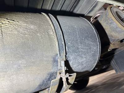 GMC W5500 Fuel Tank Strap / Bracket