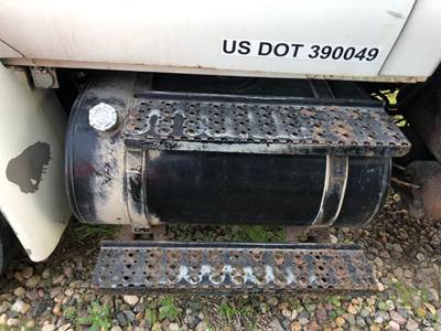 International 4300 Fuel Tank Strap / Bracket