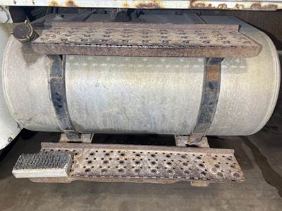 International 4300 Fuel Tank Strap / Bracket