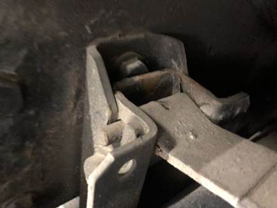 International 8500 Fuel Tank Strap / Bracket