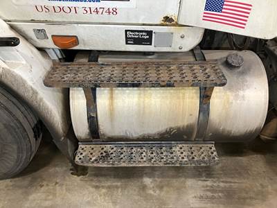 International 8600 Fuel Tank Strap / Bracket