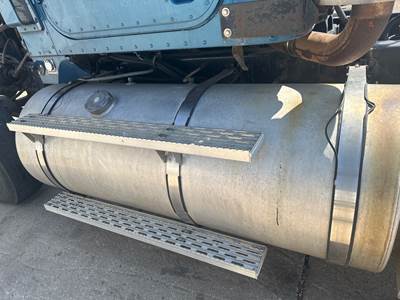 International 9300 Fuel Tank Strap / Bracket