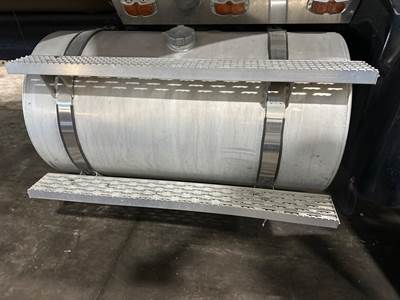 International 9400 Fuel Tank Strap / Bracket