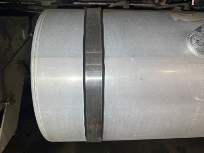 International 9400 Fuel Tank Strap / Bracket