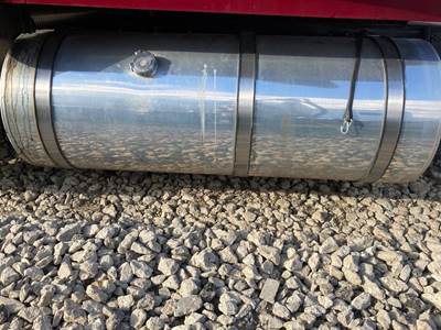 International 9900 Fuel Tank Strap / Bracket