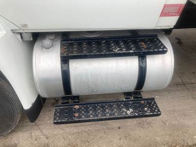 International DuraStar 4300 Fuel Tank Strap / Bracket for a International Durastar (4300)