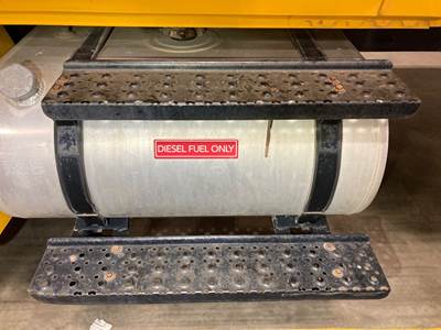 International DuraStar 4300 Fuel Tank Strap / Bracket for a International Durastar (4300)