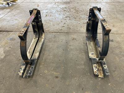 International DuraStar 4300 Fuel Tank Strap / Bracket for a International Durastar (4300)