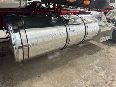 International HX520 Fuel Tank Strap / Bracket