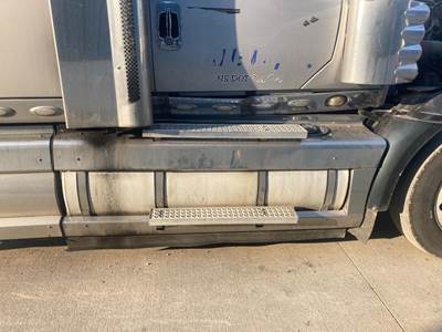 International LoneStar Fuel Tank Strap / Bracket