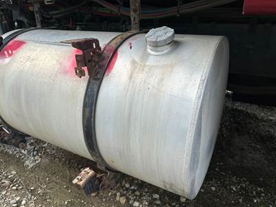 International ProStar Fuel Tank Strap / Bracket