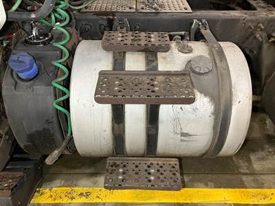 International TranStar 8600 Fuel Tank Strap / Bracket for a International Transtar (8600)