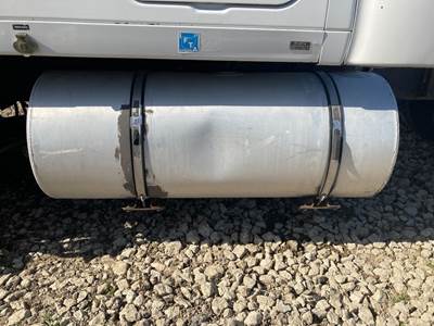 Kenworth T2000 Fuel Tank Strap / Bracket