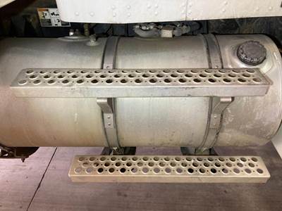 Kenworth T270 Fuel Tank Strap / Bracket