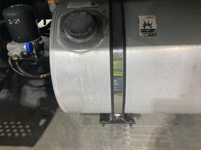 Kenworth T270 Fuel Tank Strap / Bracket