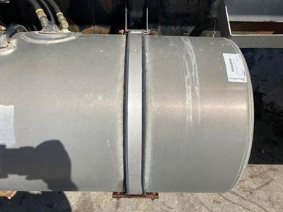 Kenworth T370 Fuel Tank Strap / Bracket