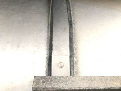 Kenworth T600 Fuel Tank Strap / Bracket