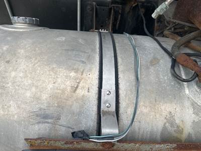 Kenworth T600 Fuel Tank Strap / Bracket