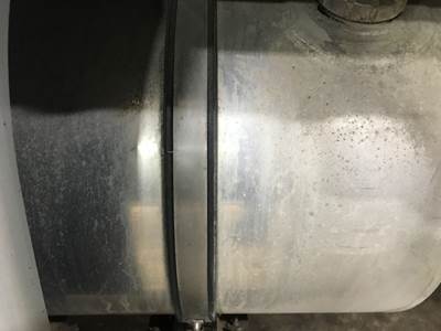 Kenworth T660 Fuel Tank Strap / Bracket