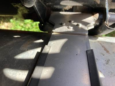 Kenworth T680 Fuel Tank Strap / Bracket