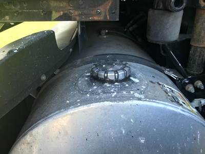 Kenworth T680 Fuel Tank Strap / Bracket