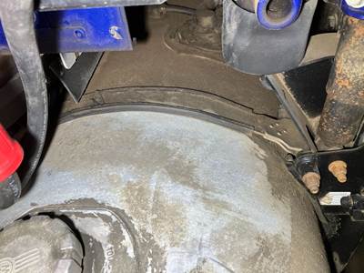 Kenworth T680 Fuel Tank Strap / Bracket