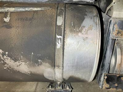 Kenworth T680 Fuel Tank Strap / Bracket