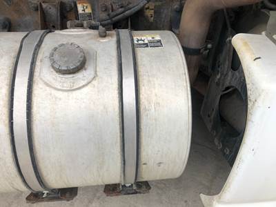 Kenworth T680 Fuel Tank Strap / Bracket