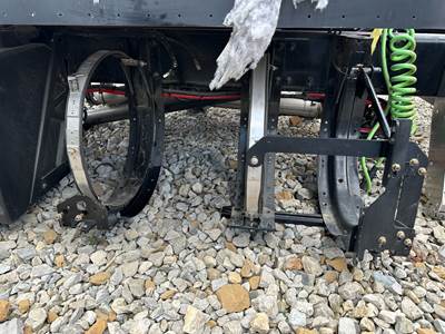 Kenworth T680 Fuel Tank Strap / Bracket