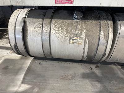 Mack CXU Fuel Tank Strap / Bracket