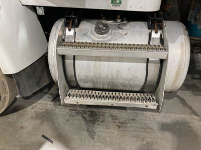 Peterbilt 335 Fuel Tank Strap / Bracket