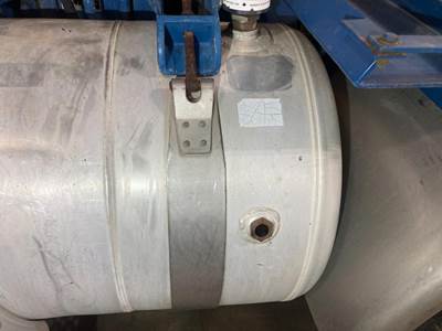 Peterbilt 367 Fuel Tank Strap / Bracket