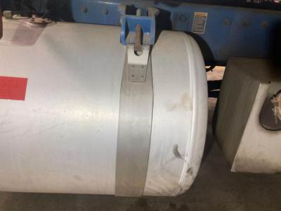 Peterbilt 367 Fuel Tank Strap / Bracket