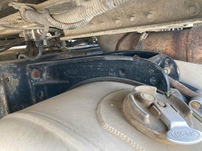 Peterbilt 377 Fuel Tank Strap / Bracket