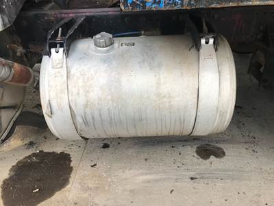 Peterbilt 379 Fuel Tank Strap / Bracket