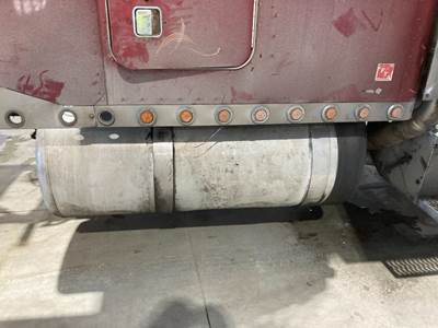 Peterbilt 379 Fuel Tank Strap / Bracket