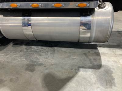 Peterbilt 379 Fuel Tank Strap / Bracket