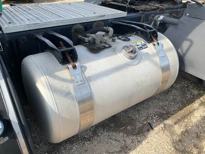 Peterbilt 382 Fuel Tank Strap / Bracket