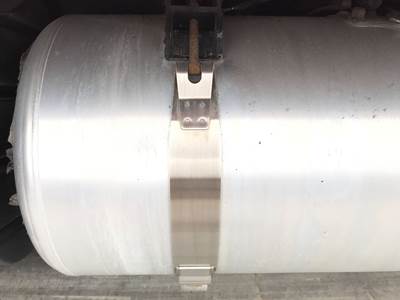 Peterbilt 386 Fuel Tank Strap / Bracket